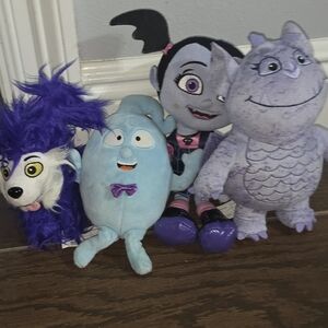 Vampirina And Friends Plushies